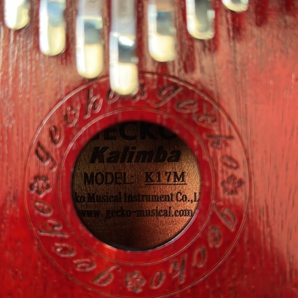 Gecko Kalimba Instrument - Picture 2 of 7